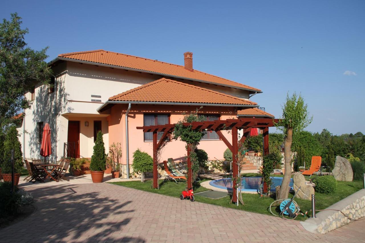 Simon Vendégház Balatongyörök Extérieur photo